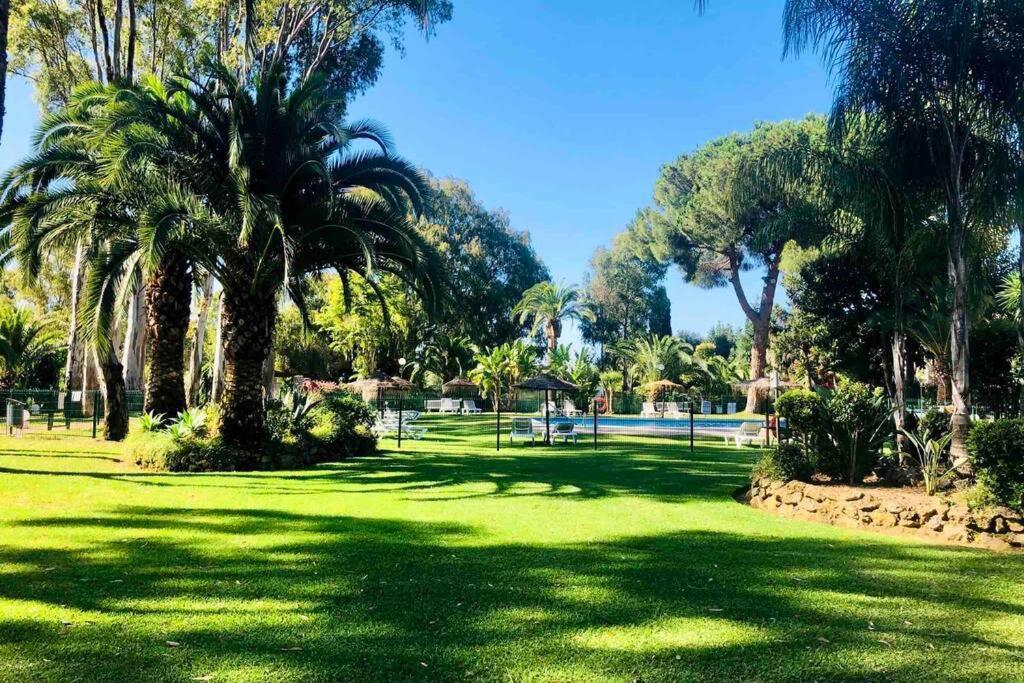 Puerto Banus Richi Suite Марбелья Екстер'єр фото